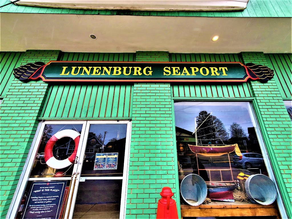 Lunenburg Seaport - All Hands-On Deck Museum & Makerspace | 15 Lincoln St, Lunenburg, NS B0J 2C0, Canada | Phone: (902) 541-7317