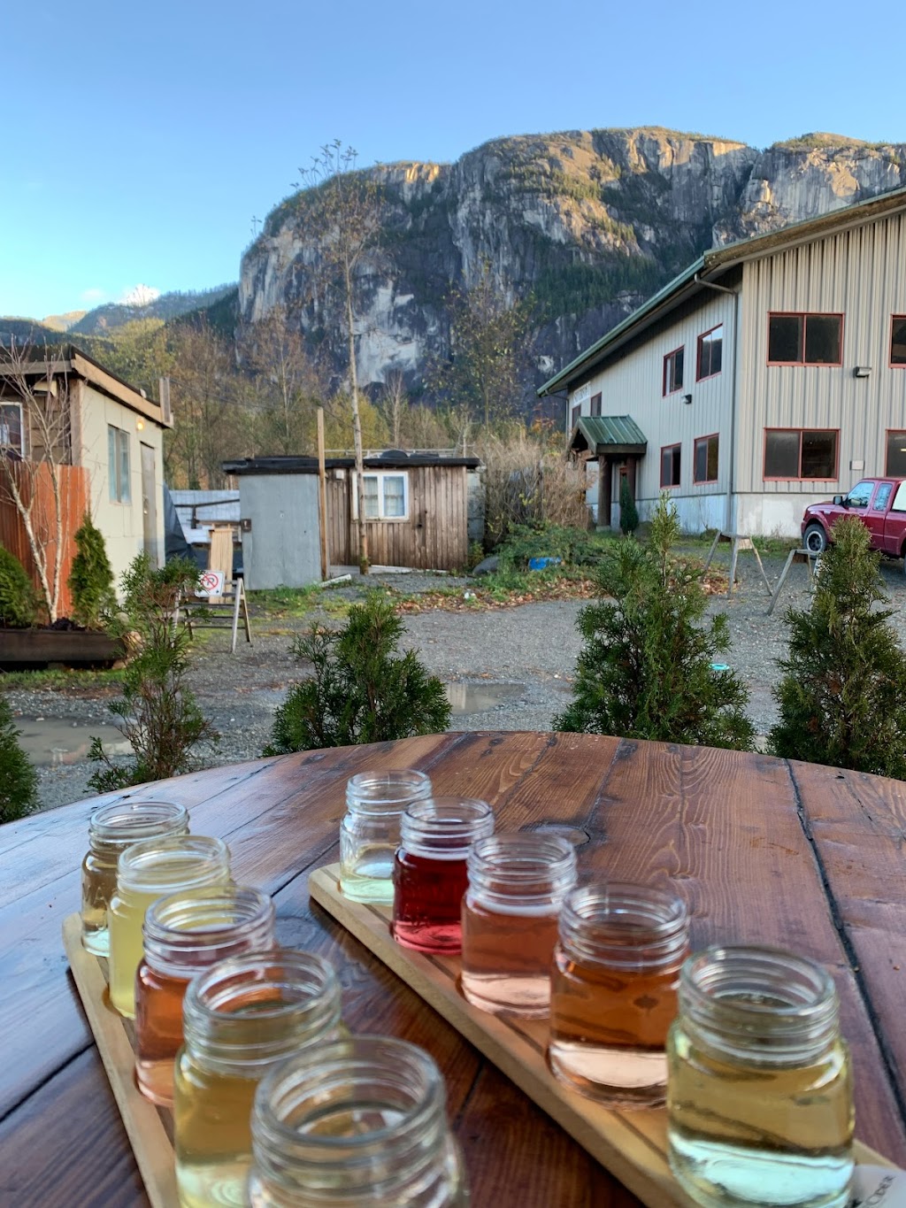 Cliffside Cider | 37760 2 Ave #103, Squamish, BC V0N 3G0, Canada | Phone: (778) 389-3343