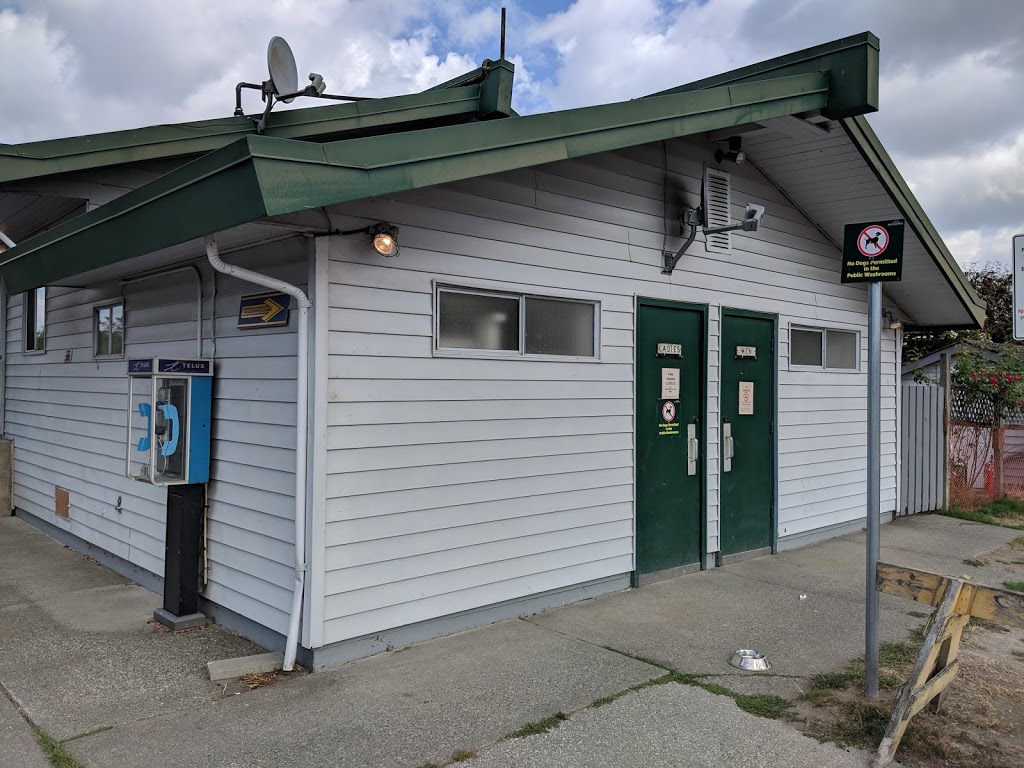 McDonald Beach Park | 3500 McDonald Rd, Richmond, BC V7B 1M4, Canada | Phone: (604) 276-4000