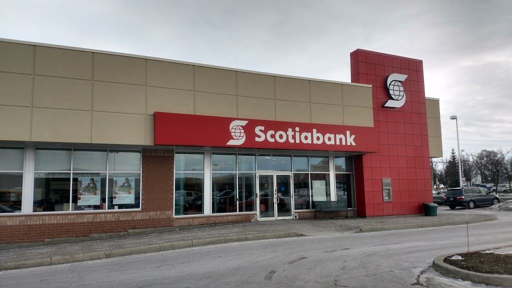 Scotiabank | 17900 Yonge St, Newmarket, ON L3Y 8S1, Canada | Phone: (905) 853-7445