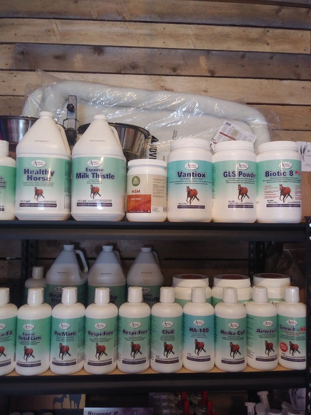 Haliburton Feed & Seed | 138 Mallard Rd, Dysart et al, ON K0M 1S0, Canada | Phone: (705) 306-9563