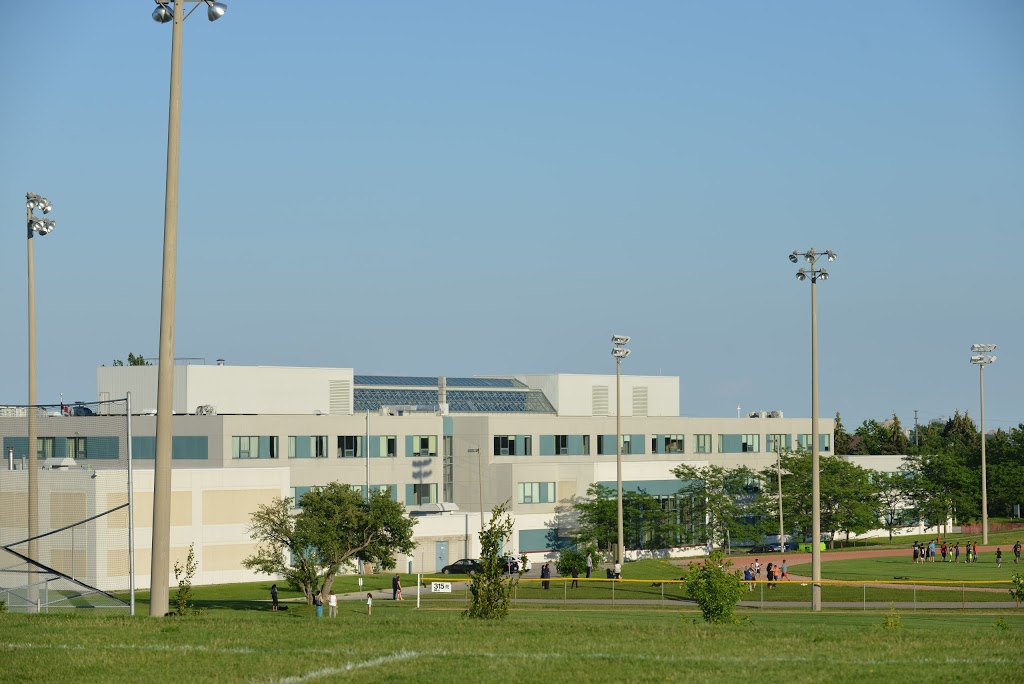 Milliken Mills High School | 7522 Kennedy Rd, Markham, ON L3R 9S5, Canada | Phone: (905) 477-0072