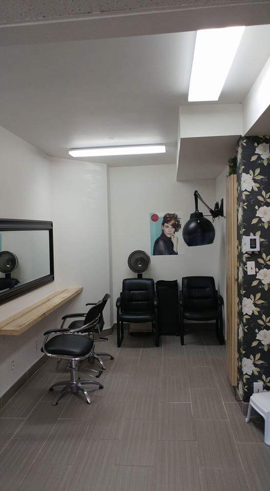 Coiffure De La Villa | 361 Rue Gingras, Québec, QC G1X 4H4, Canada | Phone: (418) 651-8687