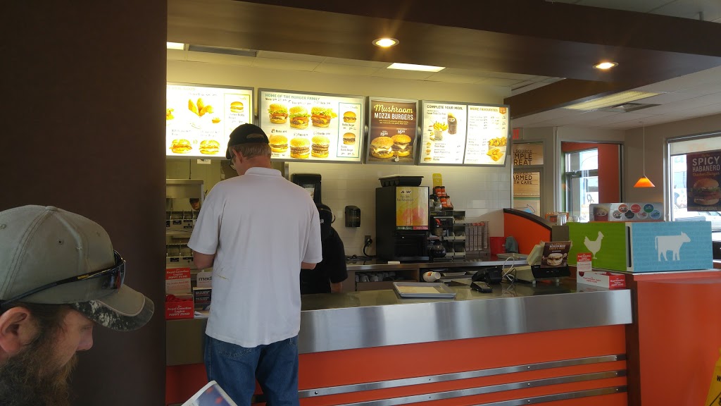 A&W Canada | 351 Argyle St S, Caledonia, ON N3W 1K7, Canada | Phone: (289) 284-1035