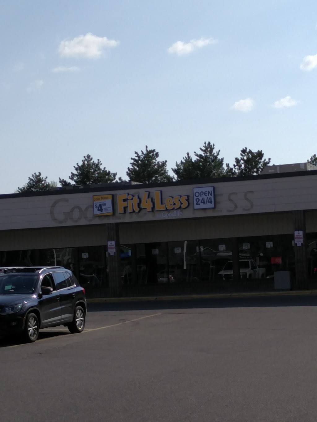 Fit4Less | 450 Erb St W #417, Waterloo, ON N2T 1H4, Canada | Phone: (519) 886-7276