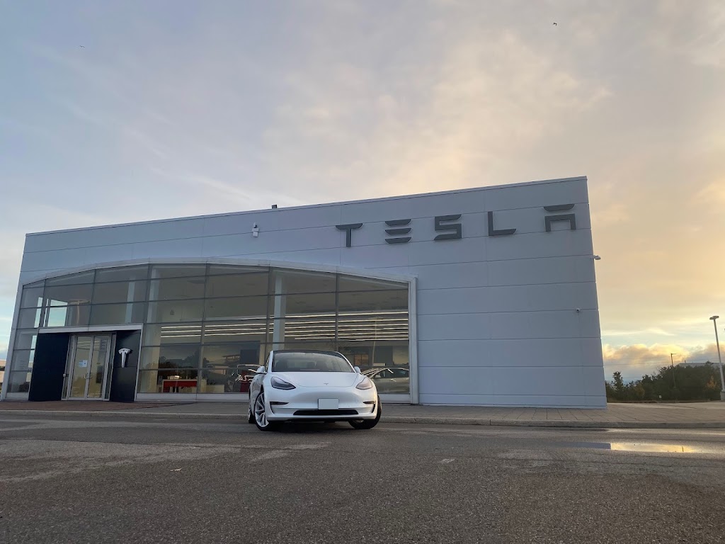 Tesla | 2474 Doral Dr, Innisfil, ON L9S 0A3, Canada | Phone: (249) 444-0209