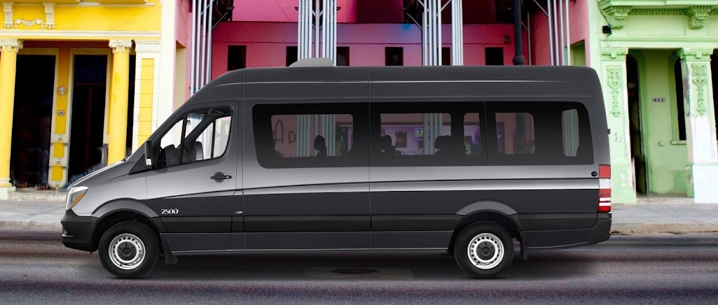 12 Passenger Van Rental | 144 Bullock Dr, Markham, ON L3P 1W2, Canada | Phone: (416) 844-7426