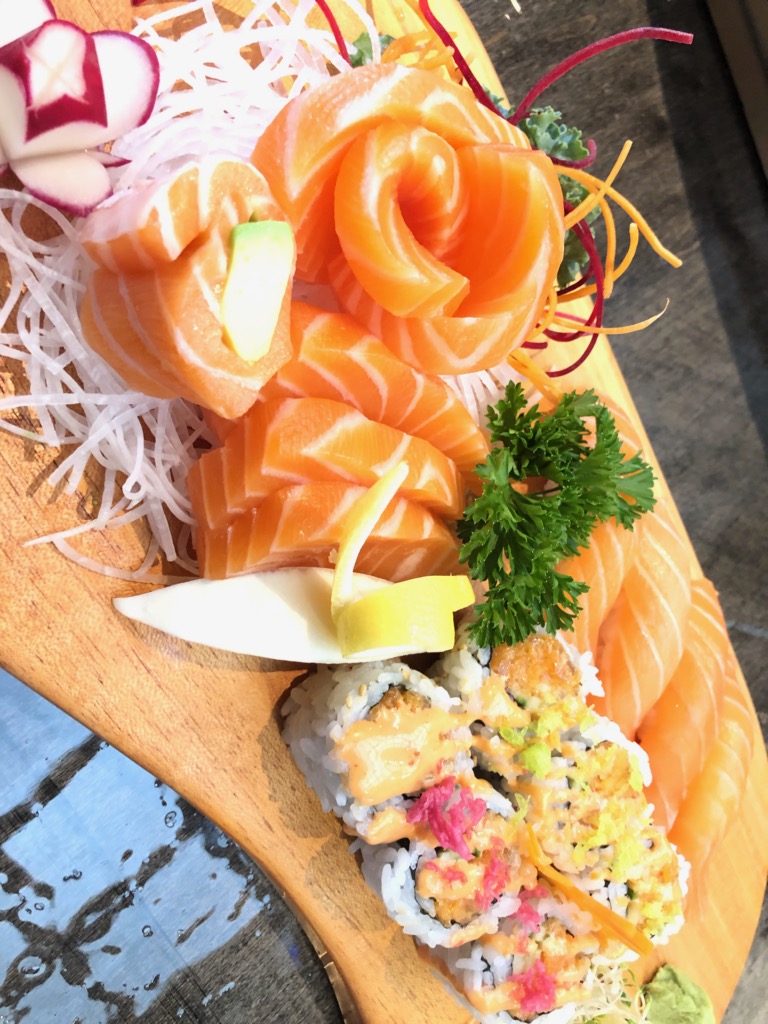 Unome sushi | 9301 Bathurst St unit 7, Richmond Hill, ON L4C 9S2, Canada | Phone: (905) 237-3355