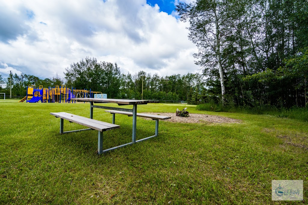 Sunnybrook Community Park | 1010-1160 1 St, Sunnybrook, AB T0C 2M0, Canada