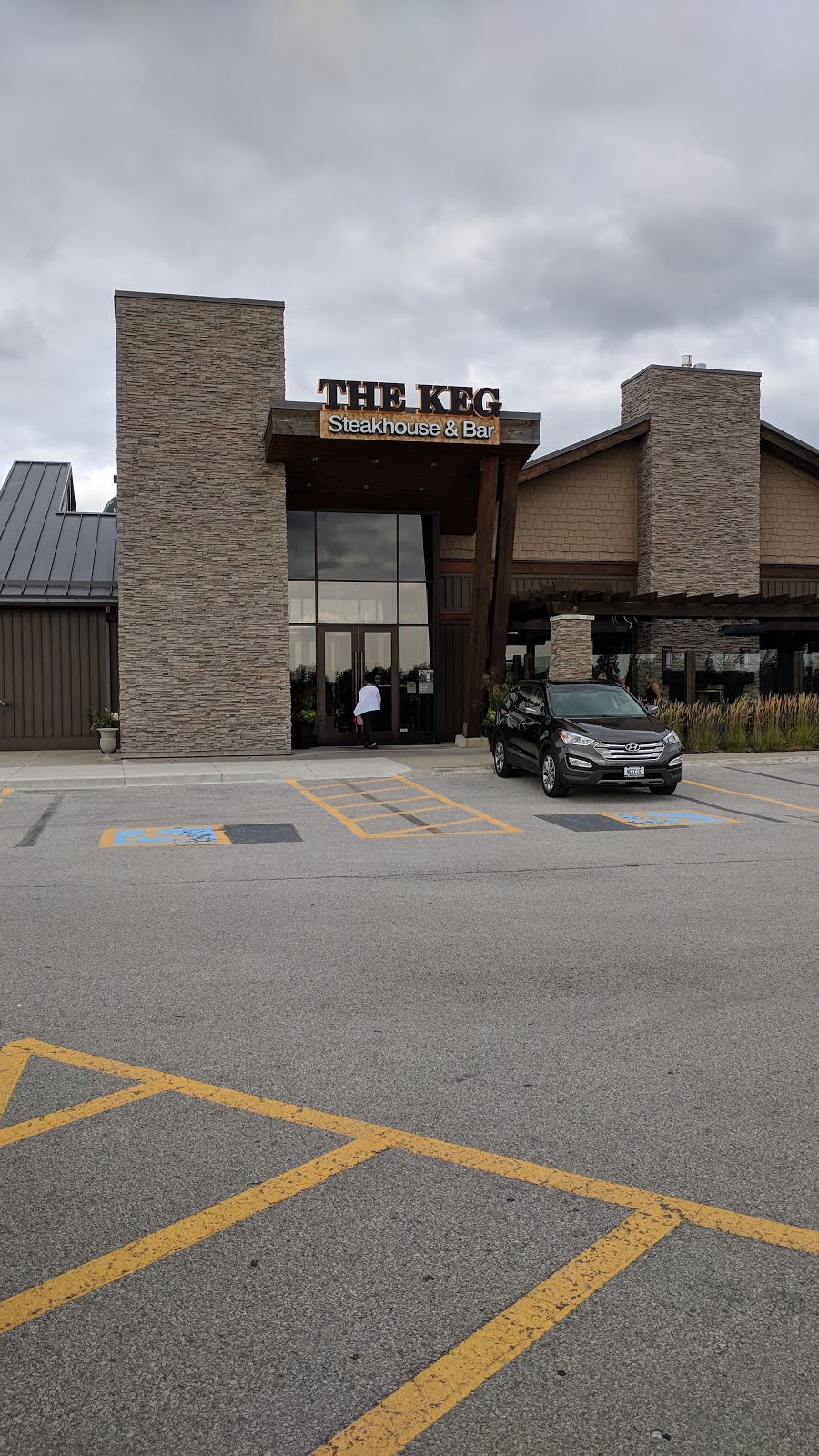 The Keg Steakhouse & Bar | 36 Horseshoe Crescent, Waterdown, ON L0R 2H2, Canada | Phone: (905) 690-1709