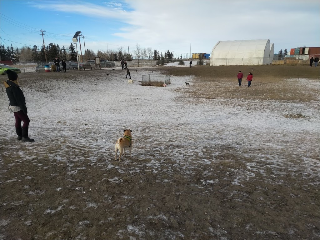 Small Dog Only Park | 36 East Lake Ave NE, Airdrie, AB T4A 2G8, Canada