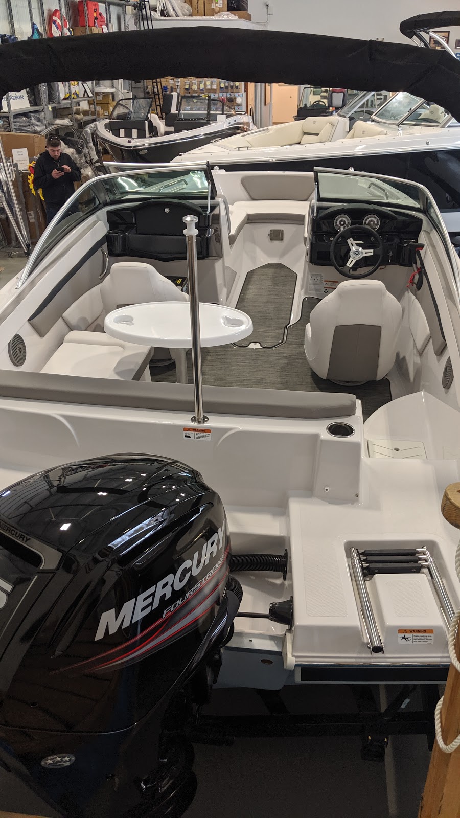 The Boat Warehouse "Worlds Largest Four Winns and Lowe Dealer" | 2157 Bath Rd, Kingston, ON K7M 4Y3, Canada | Phone: (613) 634-3416