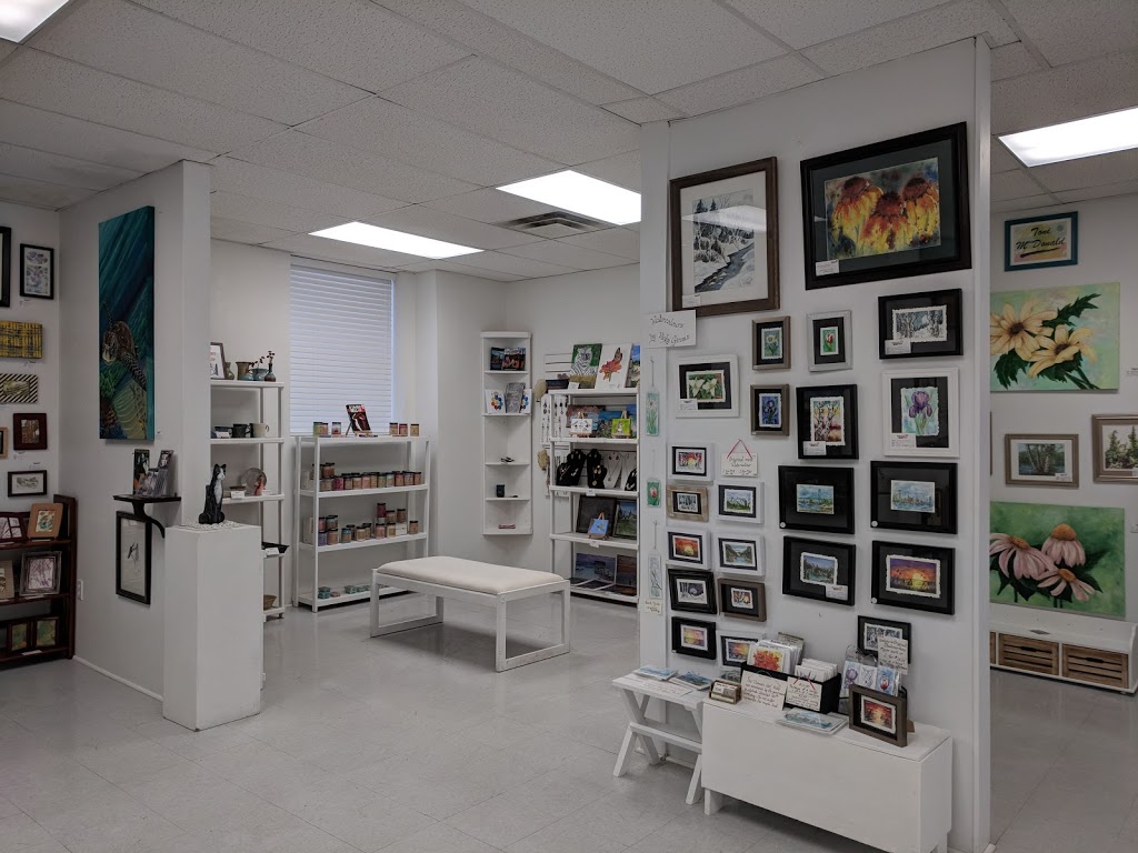 Walkerville Artists Co-op | st e 1e4, 1974 Wyandotte St E, Windsor, ON N8Y 1E4, Canada | Phone: (519) 915-3535