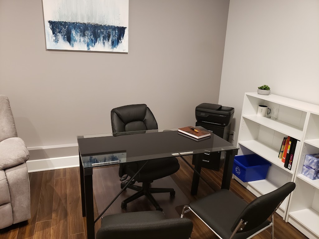 Hypnothérapeute - Louis-Olivier Lorrain | 90 Bd de la Concorde E Bureau 205, Laval, QC H7G 2B9, Canada | Phone: (514) 944-6945