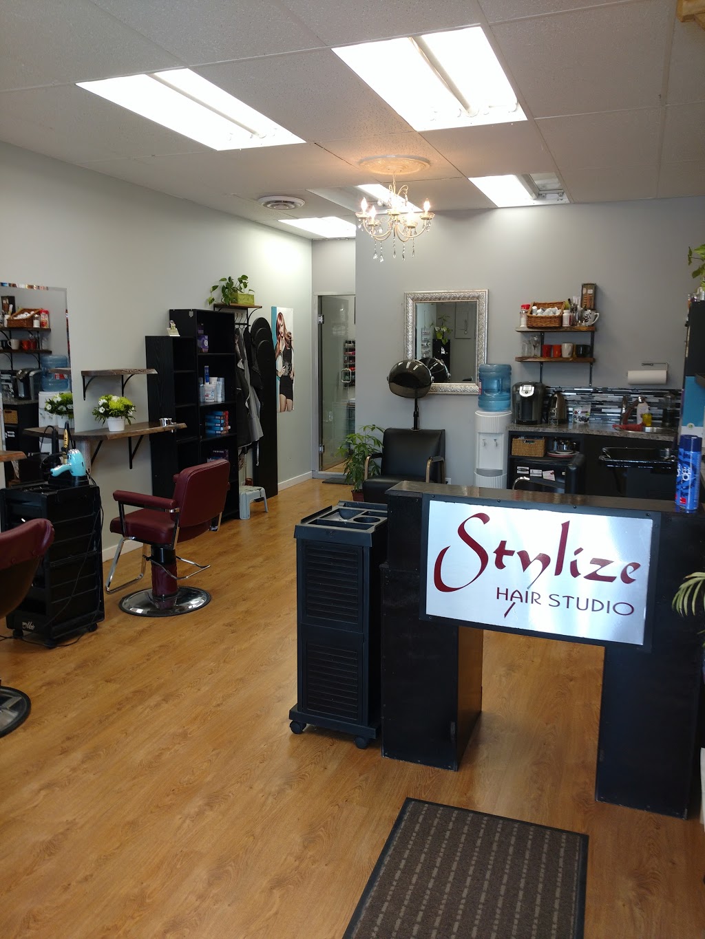 Stylize Hair Studio | 180 Asher Rd, Kelowna, BC V1X 3H6, Canada | Phone: (250) 870-0720