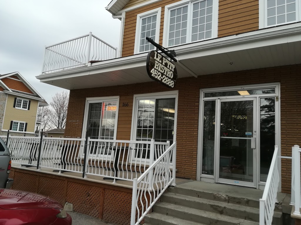 Le Ptit Bistro | 166 Chemin Saint-Féréol, Les Cèdres, QC J7T 1M4, Canada | Phone: (450) 452-2888