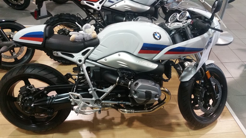 Wolf BMW Motorrad & Wolf Indian Motorcycles | 1331 Hyde Park Rd, London, ON N6H 5M5, Canada | Phone: (519) 951-9482