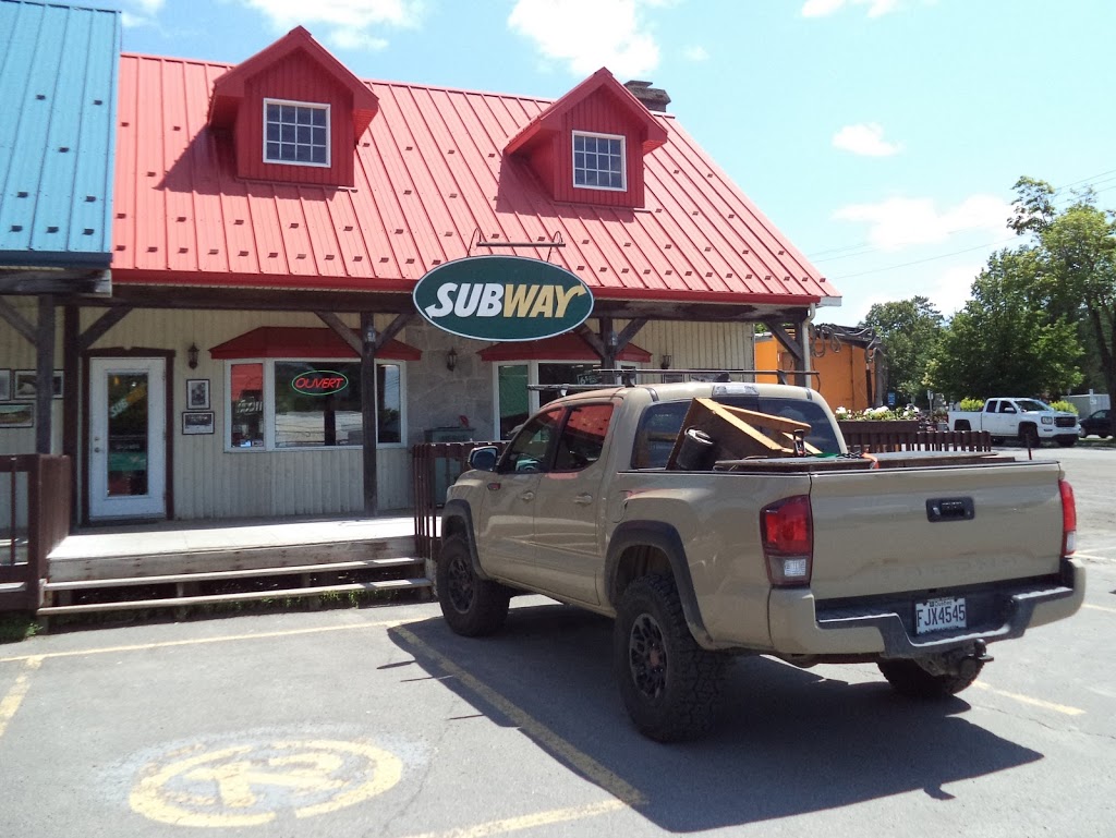 Subway | 3029 Boulevard du Curé Labelle #1, Prévost, QC J0R 1T0, Canada | Phone: (450) 224-0420