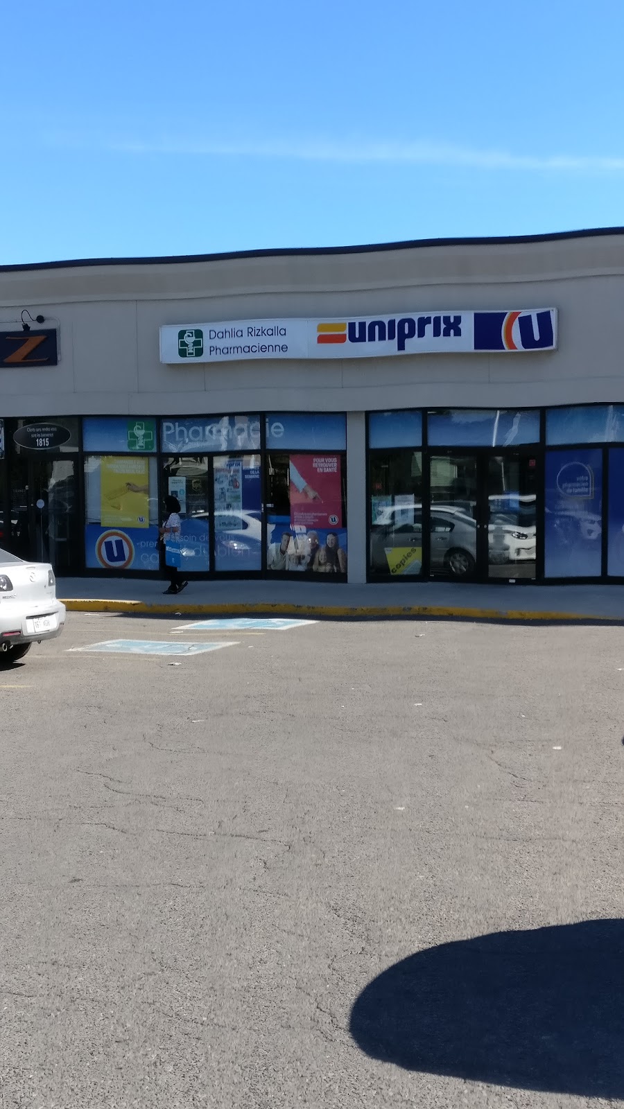 Uniprix Dahlia Rizkalla - Pharmacie affiliée | 1813 Avenue OBrien, Saint-Laurent, QC H4L 3W6, Canada | Phone: (514) 337-8080