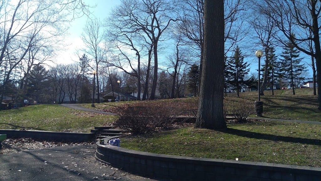 Parc St-Isabelle (Terrain de soccer) | 3000 Rue de la Matapédia, Québec, QC G1W 1Y1, Canada