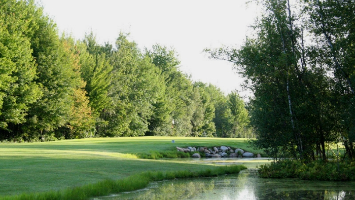 Club De Golf Saint-Simon | 1786 Rang Saint-Édouard, Saint-Simon-de-Bagot, QC J0H 1Y0, Canada | Phone: (450) 798-2477