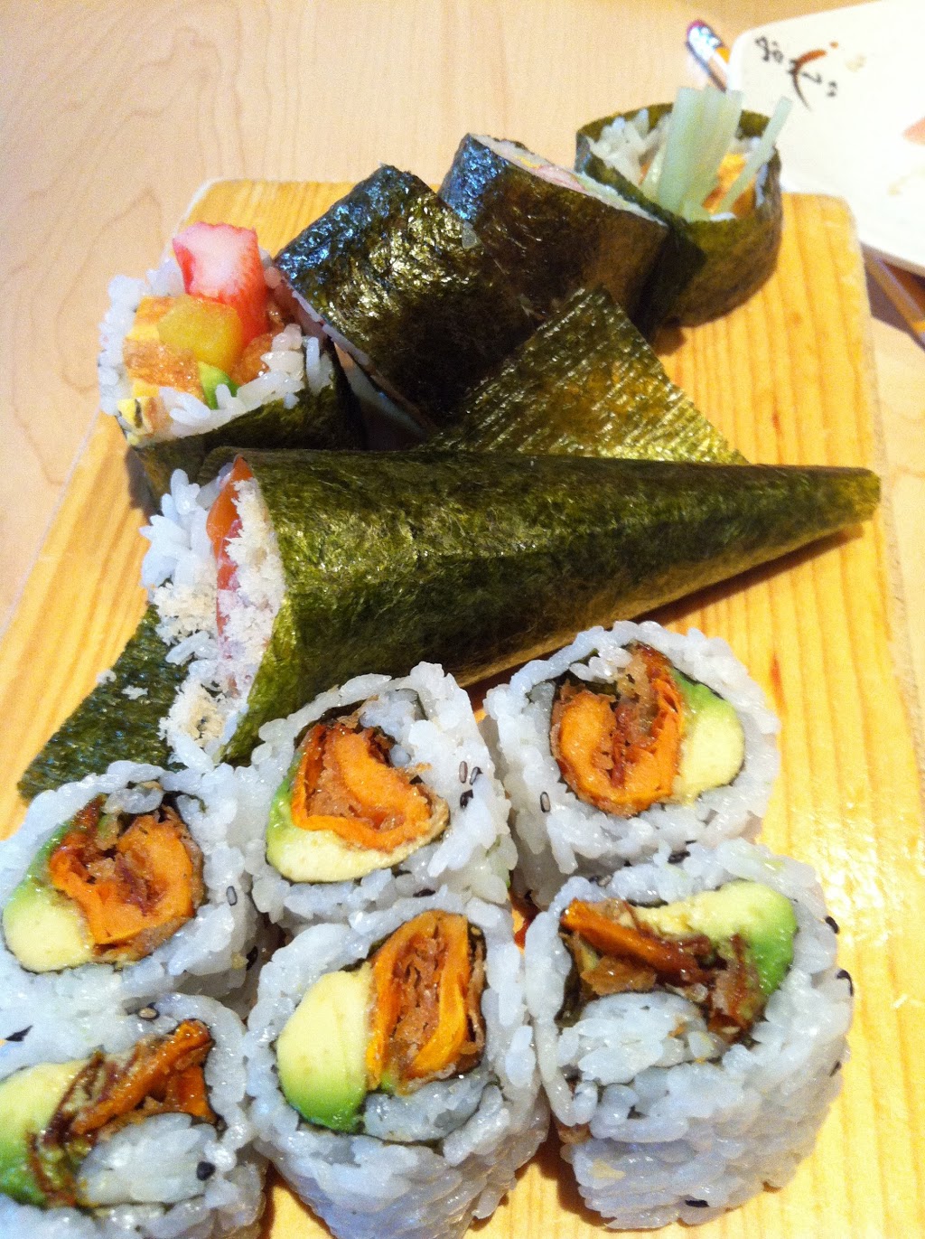 Samura Japanese Restaurant | 281 Woodlawn Rd W, Guelph, ON N1H 7K7, Canada | Phone: (519) 780-0910