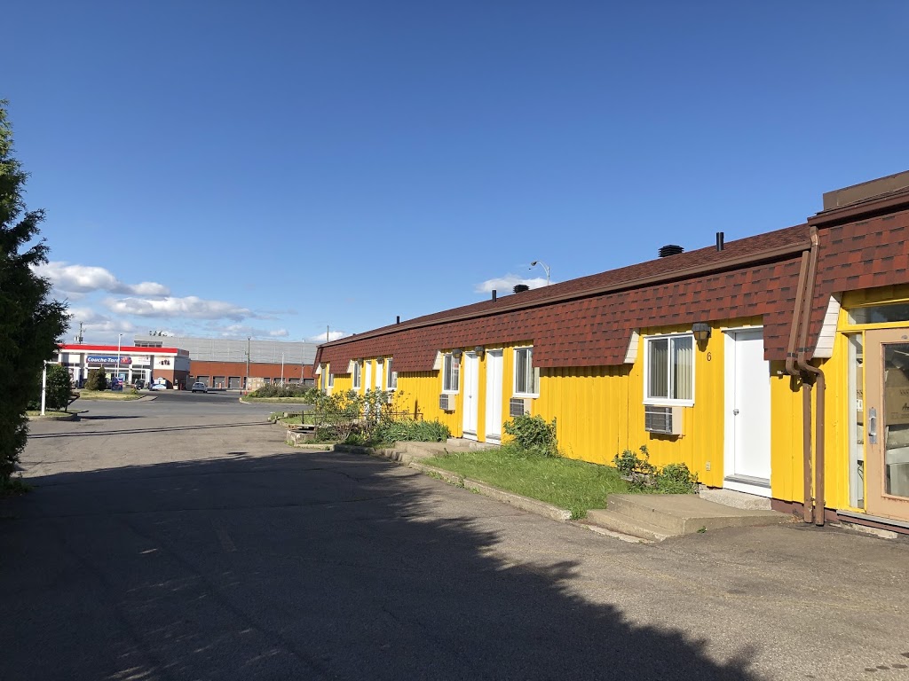 Motel Bon Dodo Inc | 4180 Rue Bernard-Pilon, Saint-Mathieu-de-Beloeil, QC J3G 4S5, Canada | Phone: (450) 467-1373