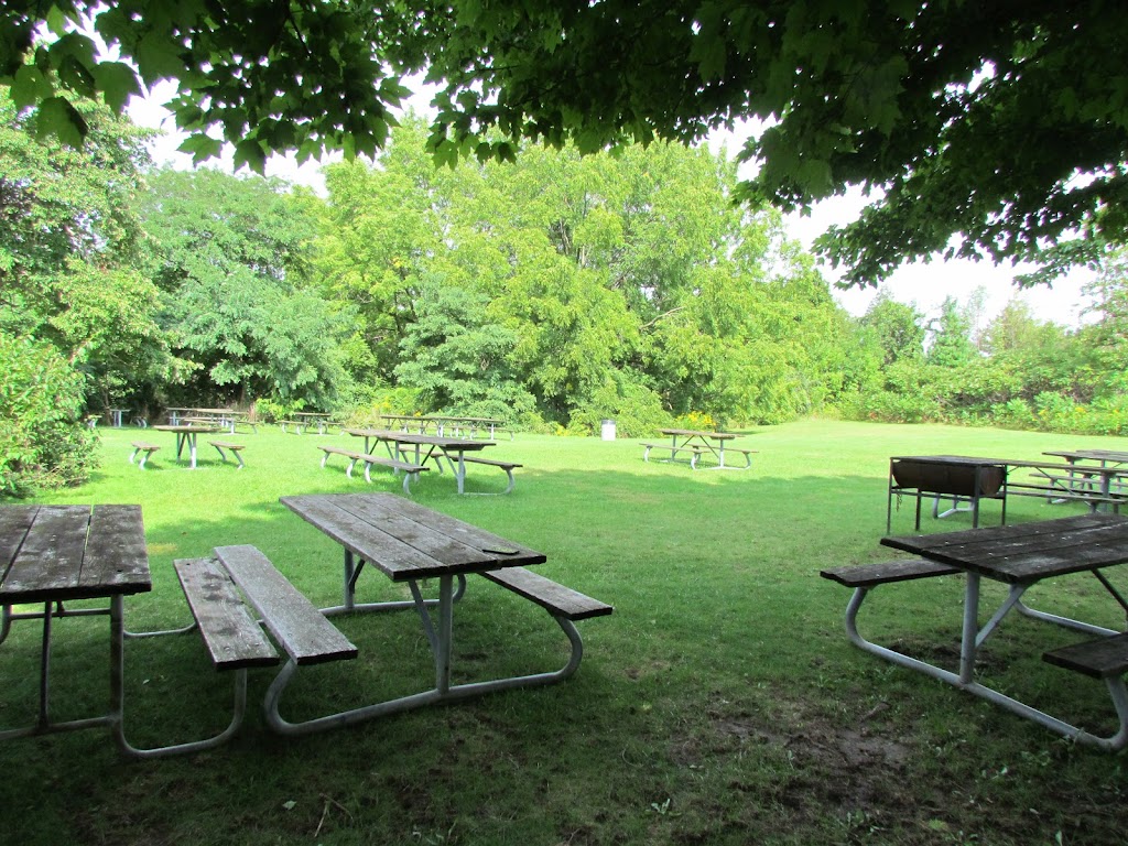 The Orchard | Confederation Park A, Hamilton, ON L8E, Canada | Phone: (905) 547-6141