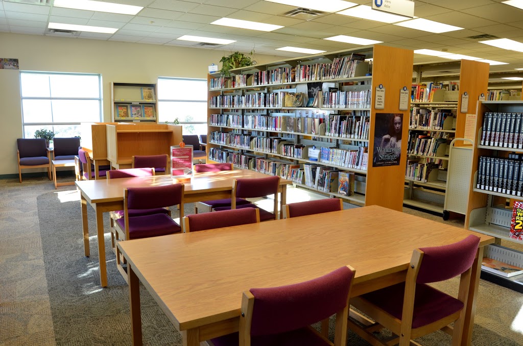 Ottawa Public Library - Carp | 3911 Carp Rd, Carp, ON K0A 1L0, Canada | Phone: (613) 580-2940