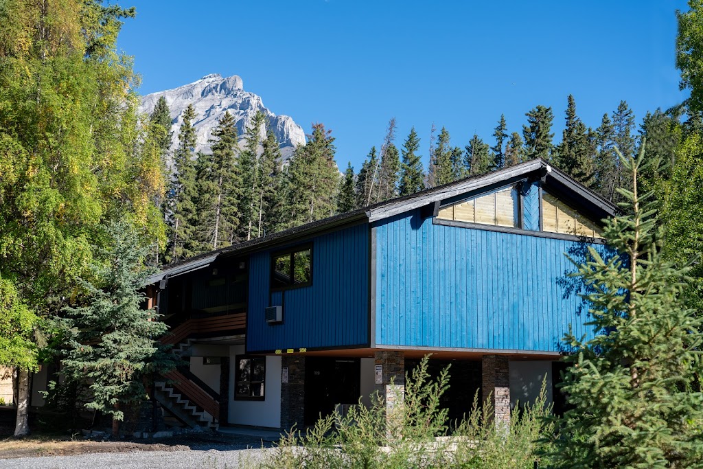 The Dorothy Motel | 250 Marmot Crescent, Banff, AB T1L 1H8, Canada | Phone: (403) 762-3386