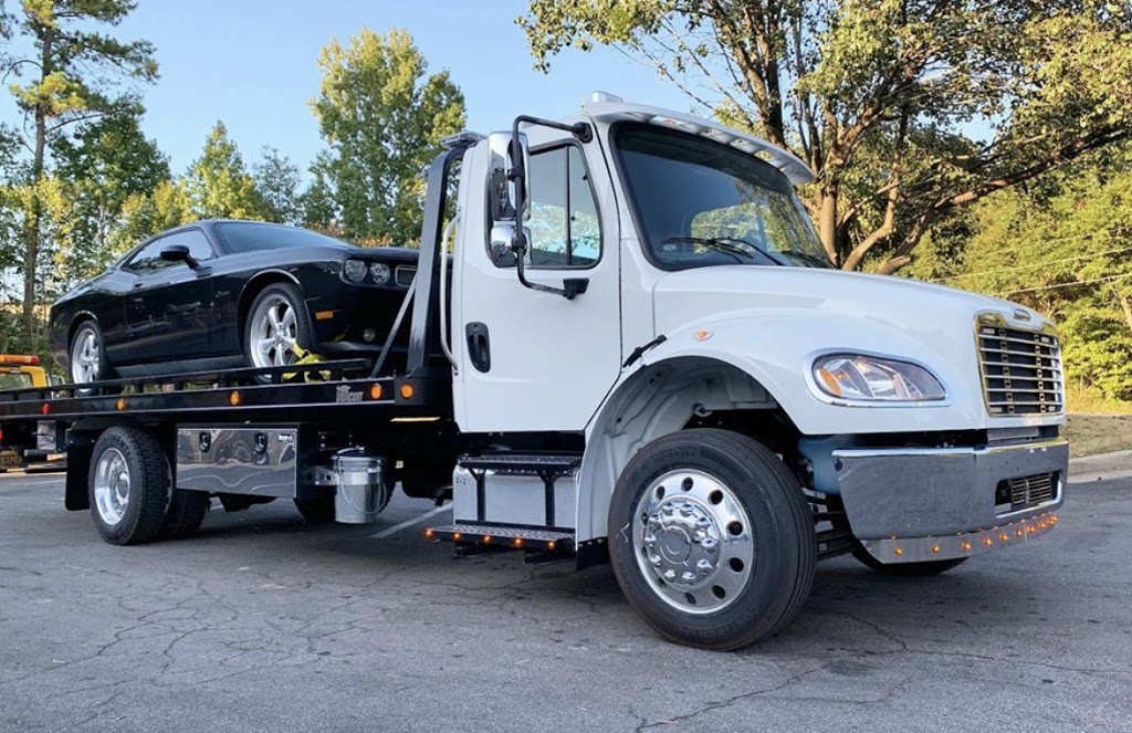 TOWING LONGUEUIL | CP 10051, Boulevard Curé-Poirier O, Longueuil, QC J4K 0B3, Canada | Phone: (450) 286-0773