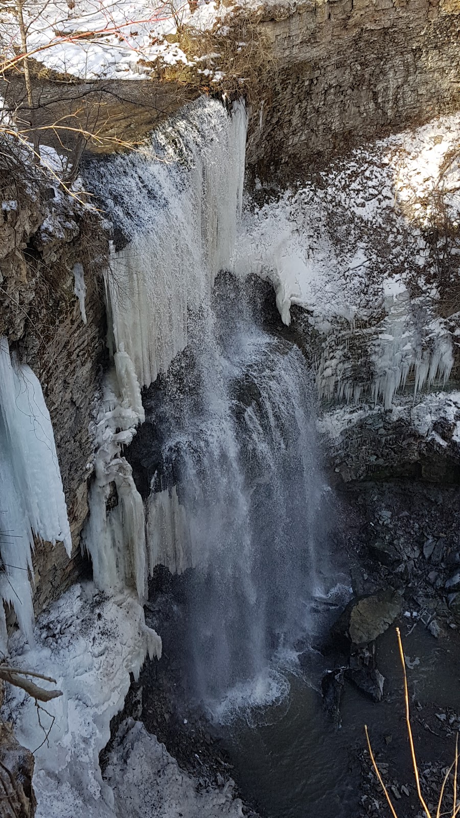 Lower Punchbowl Falls | 185 Ridge Rd, Stoney Creek, ON L8J 2W1, Canada