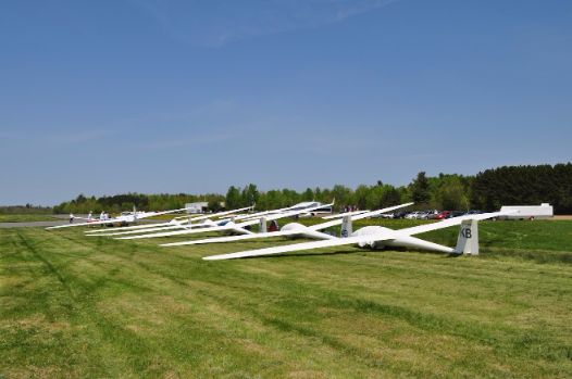 Gatineau Gliding Club | 2211 Concession 7, Plantagenet, ON K0B 1L0, Canada | Phone: (613) 673-5386