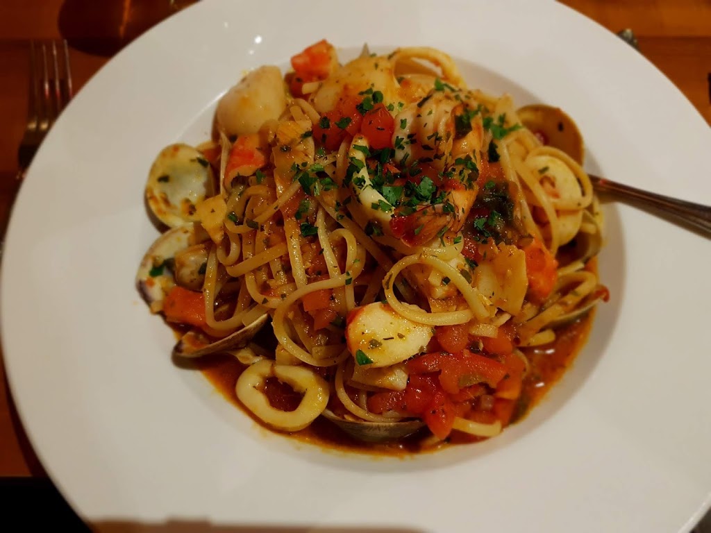 Tony Spiduccis Ristorante | 324 Steeles Ave E, Milton, ON L9T 1Y4, Canada | Phone: (905) 878-7934