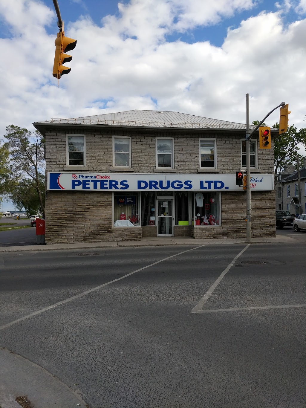 Peters Drugs Ltd | 640 King St W, Kingston, ON K7M 2E5, Canada | Phone: (613) 546-5165