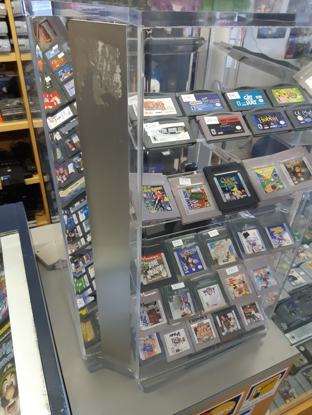 Pyramid Games and Collectables | 134a Nicol St, Nanaimo, BC V9R 4S9, Canada | Phone: (250) 591-1886