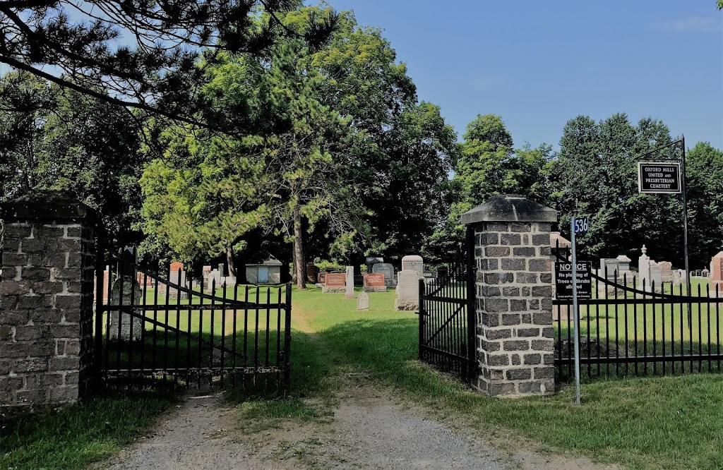 Oxford Mills United & Presbyterian Cemetery | 536 Main St, Oxford Mills, ON K0G 1S0, Canada