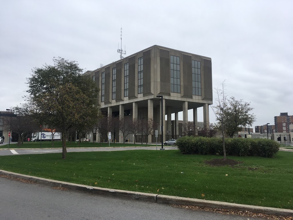 Hôpital de la Cité-de-la-Santé | 1755 Boulevard René-Laennec, Laval, QC H7M 3L9, Canada | Phone: (450) 668-1010