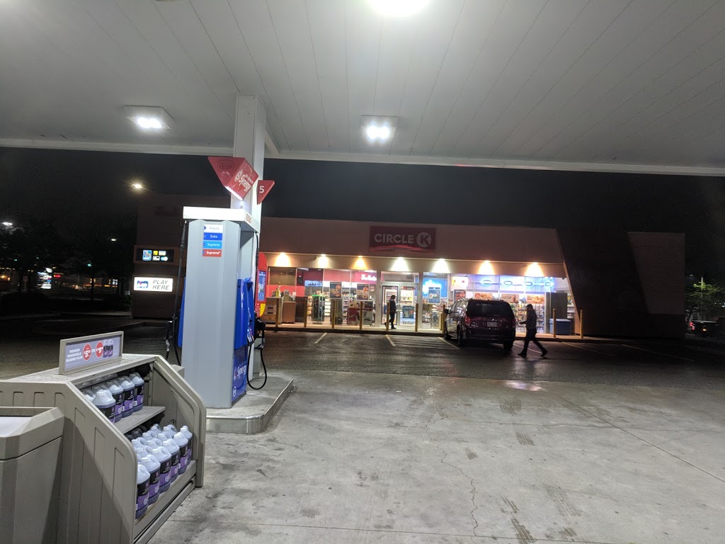 Esso | 2980 Argentia Rd, Mississauga, ON L5N 8C5, Canada | Phone: (905) 814-8435