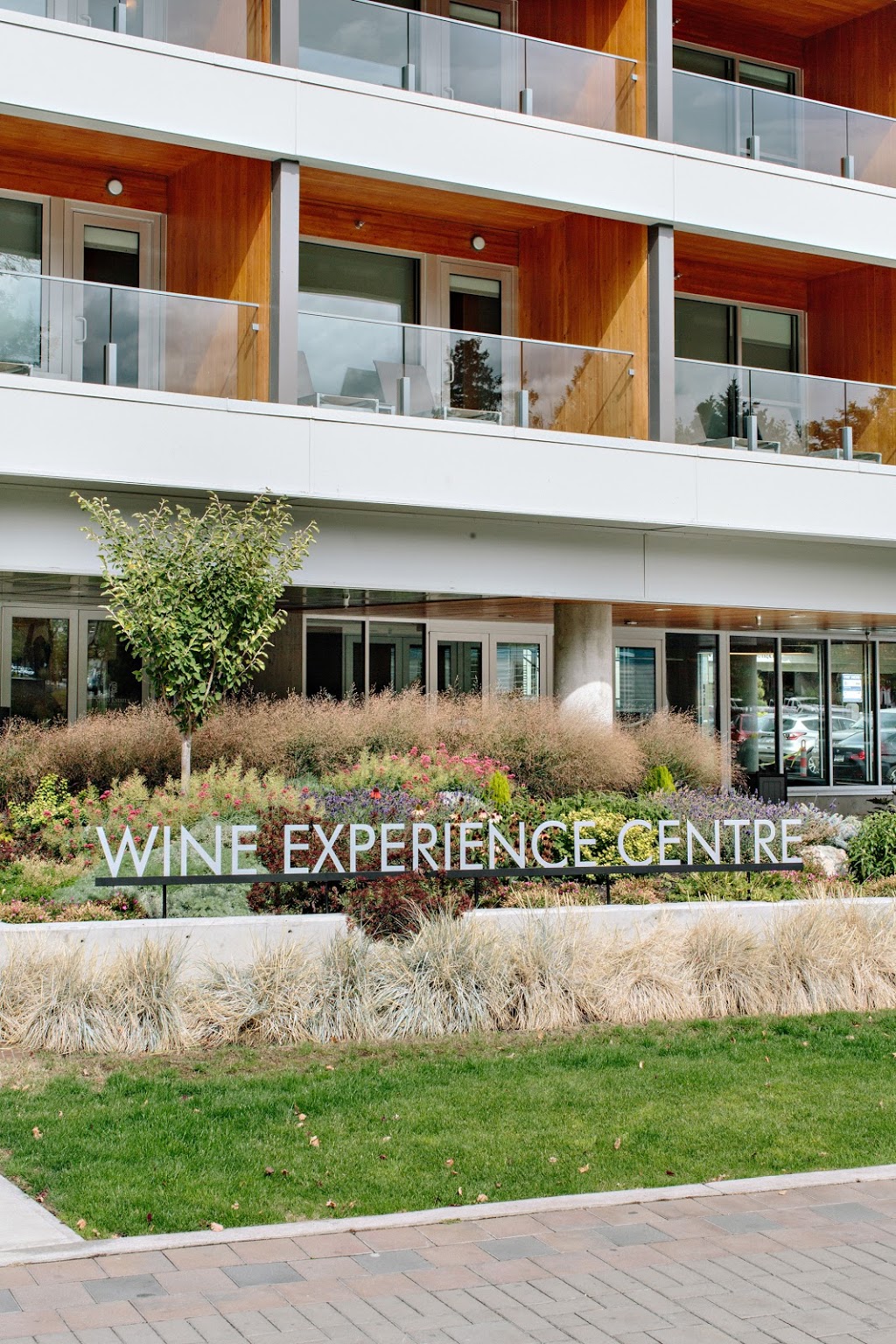 Great Estates Okanagan Wine Experience Centre | 21 Lakeshore Dr W, Penticton, BC V2A 7M5, Canada | Phone: (236) 422-2466