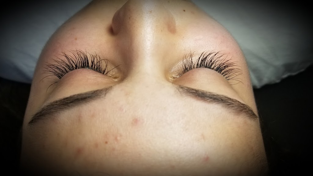 LUSH LASH STUDIO | 3664 Brunswick Ave, Crystal Beach, ON L0S 1B0, Canada | Phone: (905) 650-8839