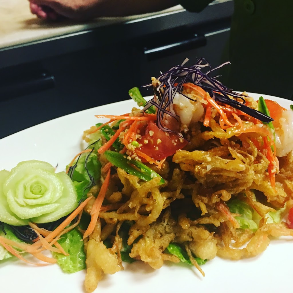 Thai Flavours | 2570 Guardian Rd NW, Edmonton, AB T5T 1K8, Canada | Phone: (780) 484-7911