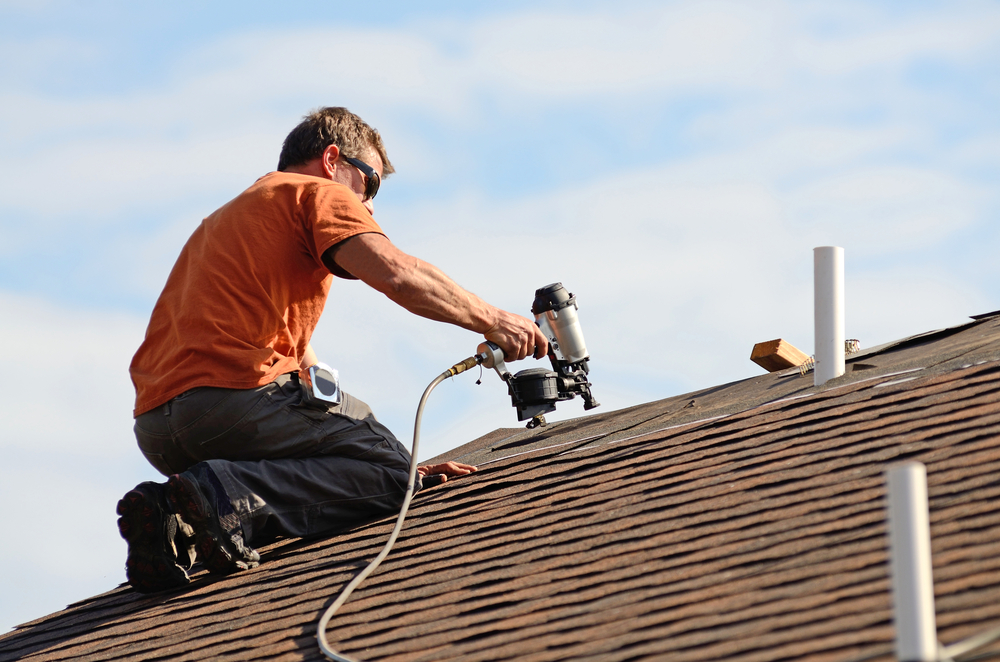 Toronto - Roofer | 15 La Rose Ave, Etobicoke, ON M9P 1A5, Canada | Phone: (647) 847-8826