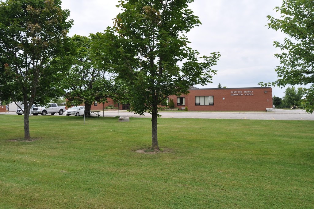 Dunsford District Elementary School | 33 Dunsford Rd, Verulam Park, ON K0M 1L0, Canada | Phone: (705) 793-2088