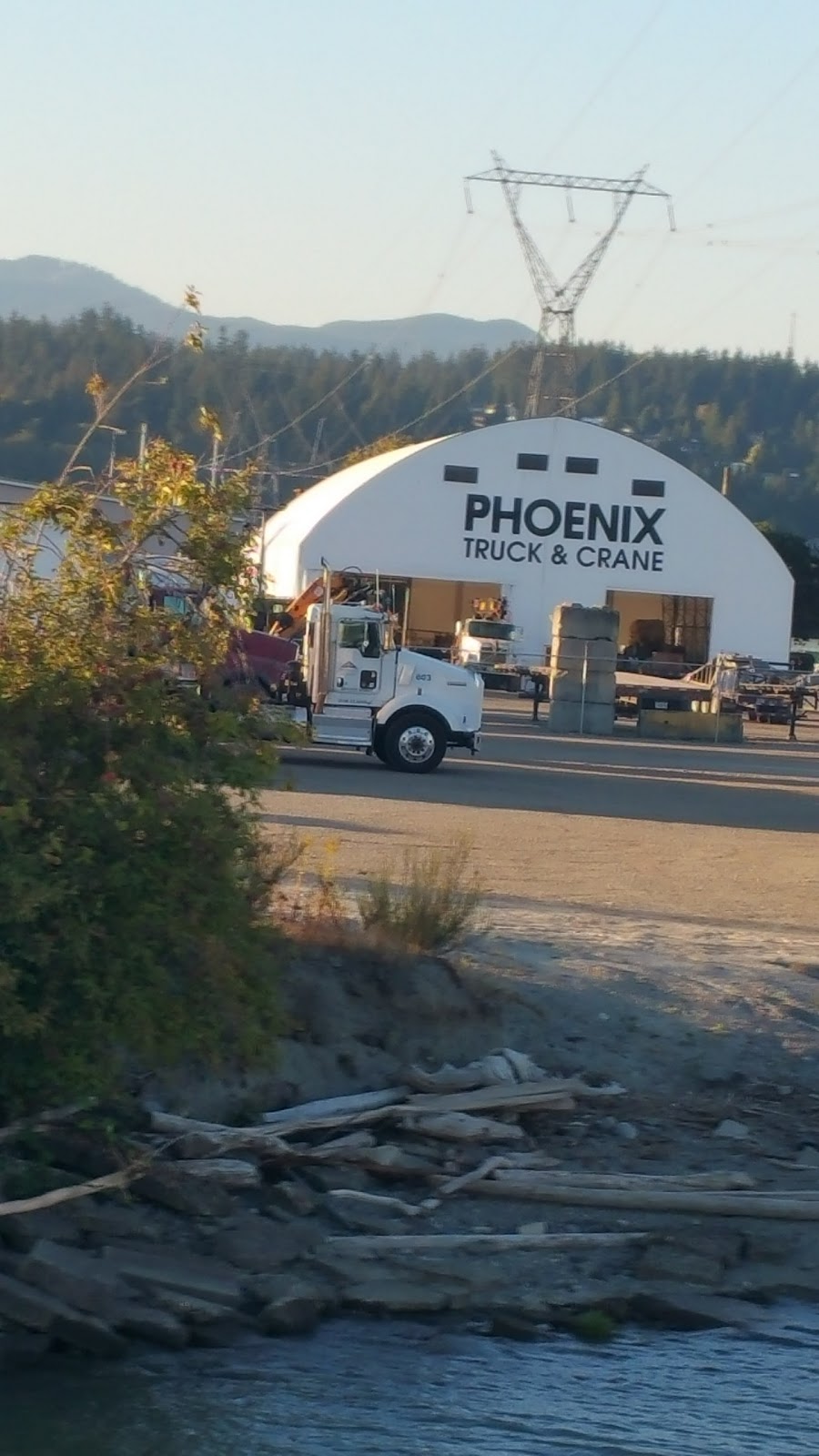 Phoenix Truck & Crane Ltd. | 2320 Rogers Ave, Coquitlam, BC V3K 5X7, Canada | Phone: (604) 526-3370