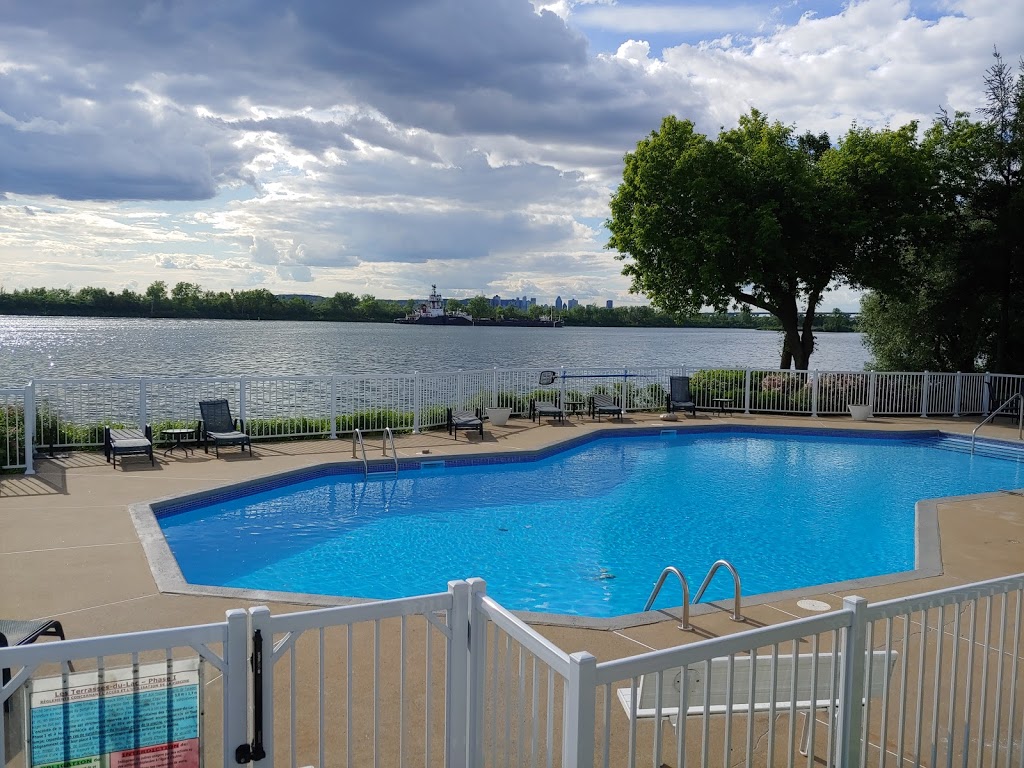 Terrasses du Lac Phase I (Les) | 8480 Rue Saint Charles, Brossard, QC J4X 2A5, Canada | Phone: (450) 671-6020