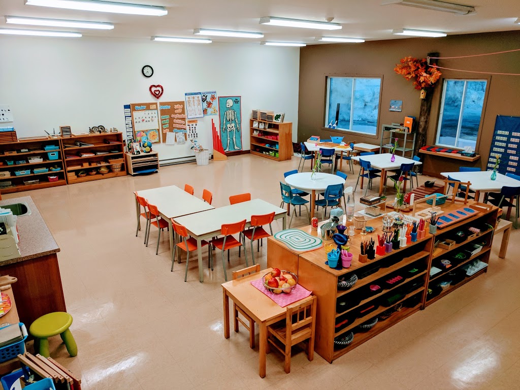 Ma Petite Ecole | 1545 Chemin Ste Angélique, Saint-Lazare, QC J7T 1Y6, Canada | Phone: (450) 424-4960