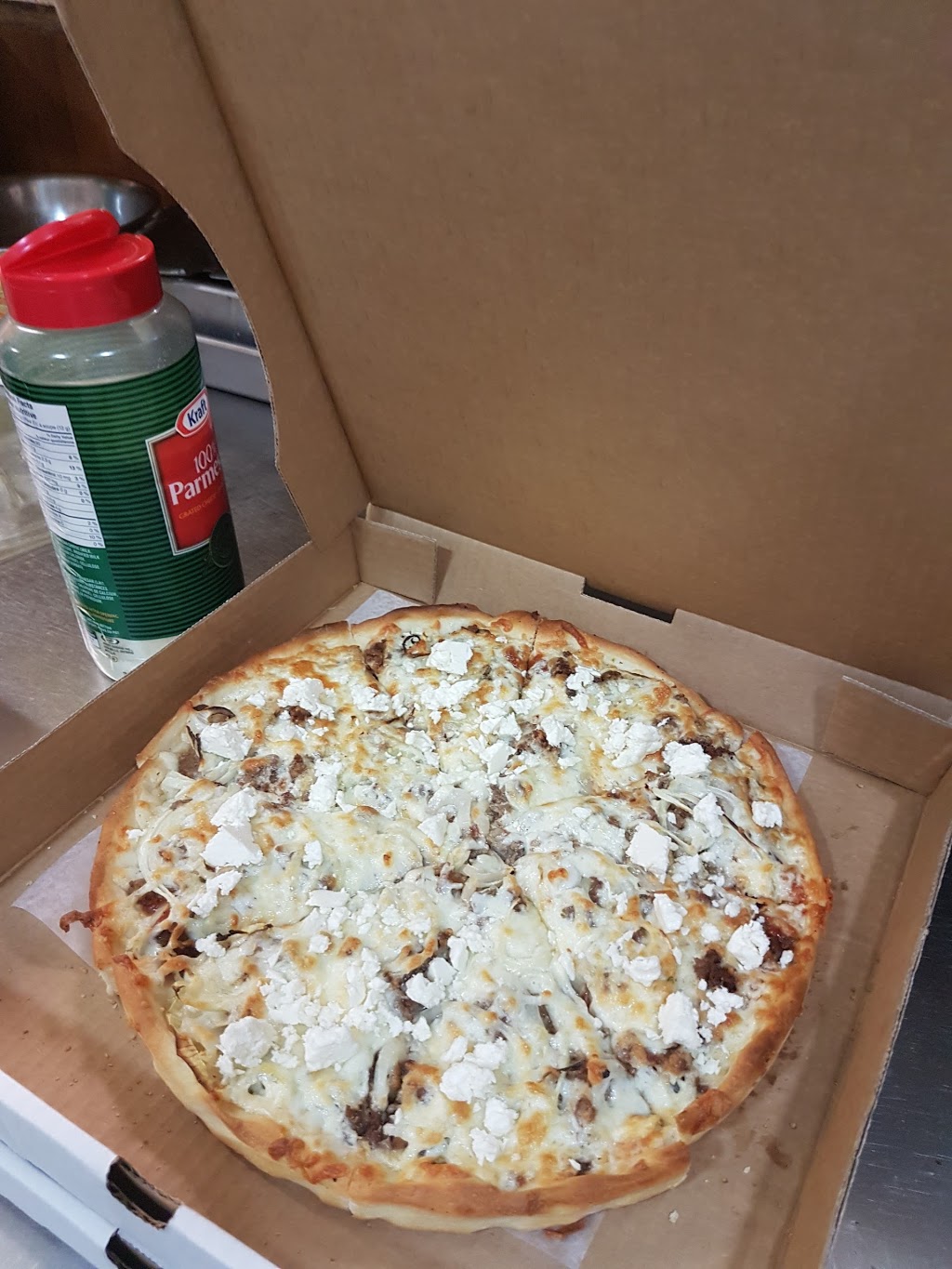 Hollywood Pizza | 9103 118 Ave NW, Edmonton, AB T5B 0T6, Canada | Phone: (780) 448-0008