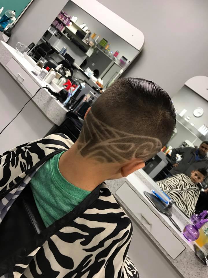 Hair Technique | 210 Tyndall Ave, Winnipeg, MB R2R 1S5, Canada | Phone: (204) 633-4895