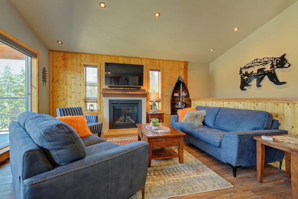 Newphy Seaside Retreat | 6596 Baird Rd #221, Port Renfrew, BC V0S 1K0, Canada | Phone: (250) 732-6065